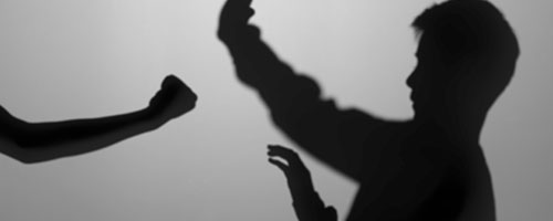 �Ϻ�ؔ����W�����ƌW�c�������о���