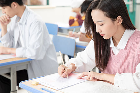 南方醫科大學非全日制研究生學費一覽表2025年!一年多少錢? 南方醫科大學非全日制研究生學費一覽表2025年!一年多少錢?